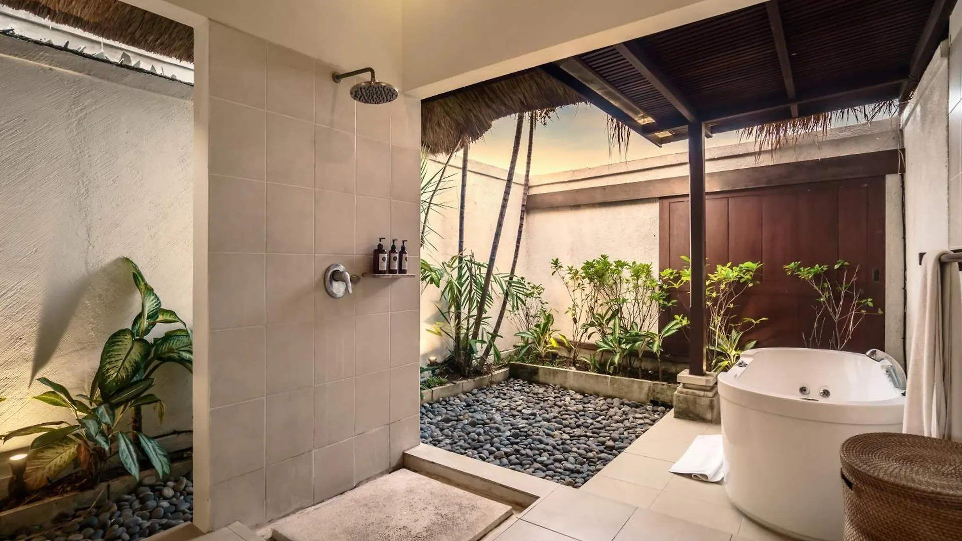 Villa Gading By Alfred In Bali Seminyak  Indonesia